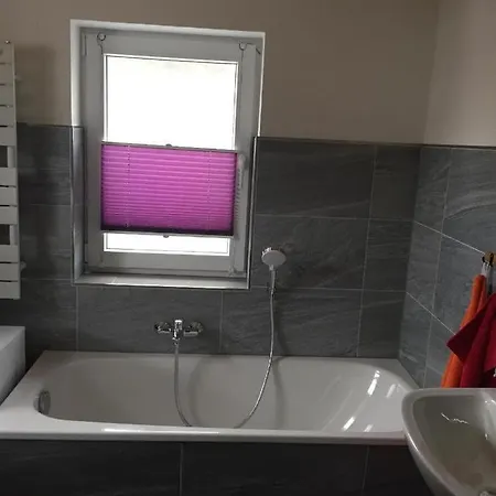 Ferienwohnung Fam Gross Apartment Konigswalde