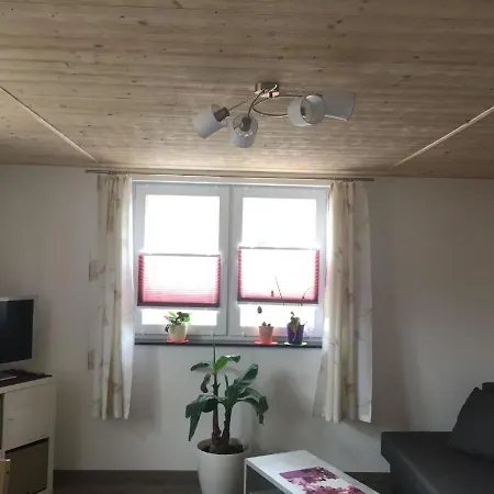 Ferienwohnung Fam Gross Apartment Konigswalde