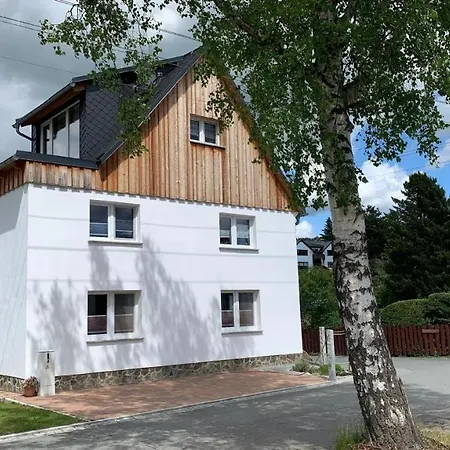 Ferienwohnung Fam Gross Apartment Konigswalde